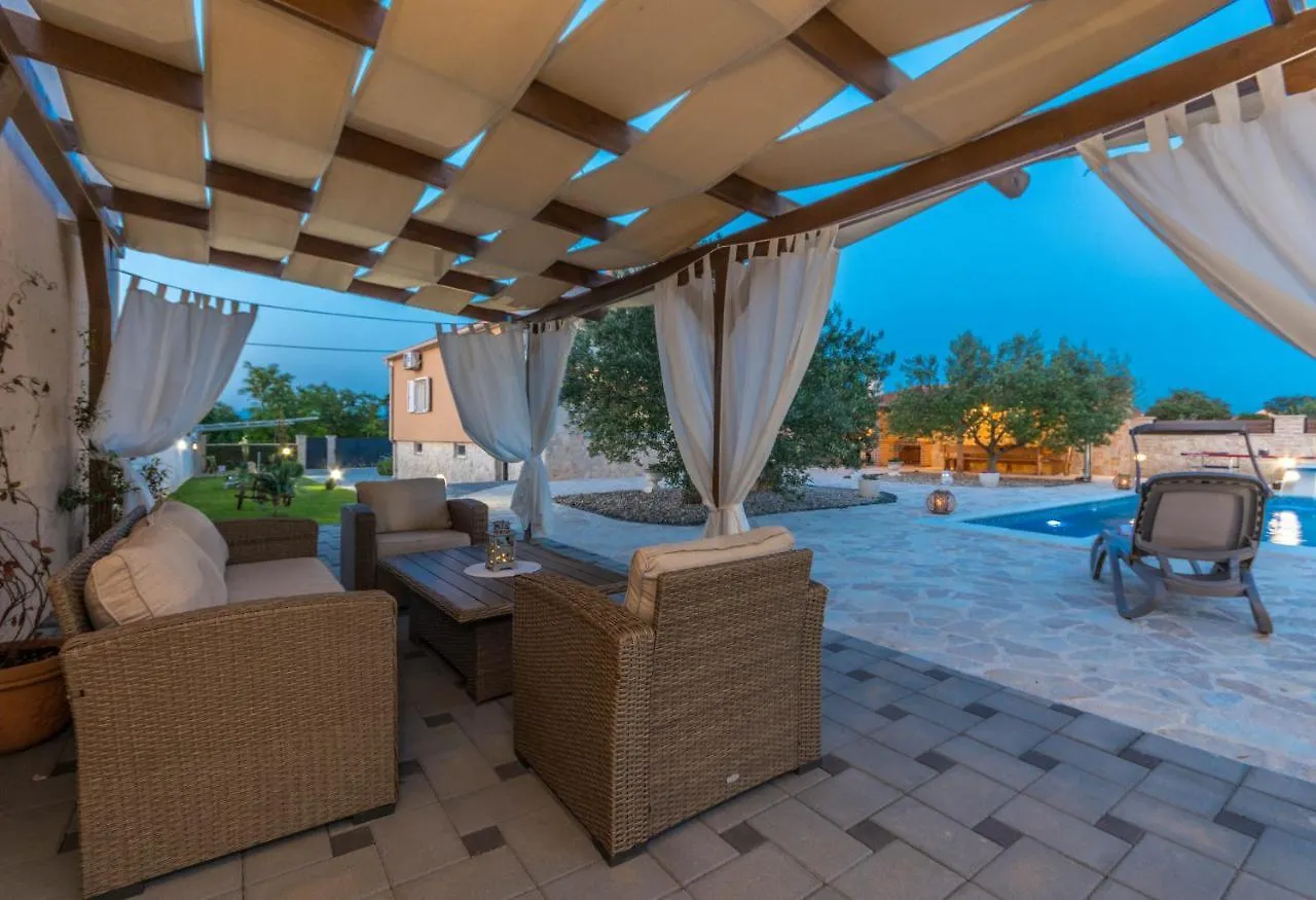 Polaca Villa Branko