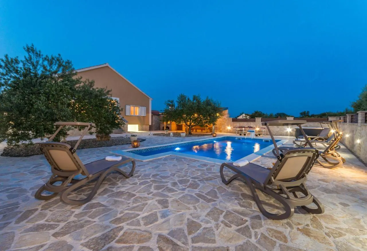 Polaca Villa Branko