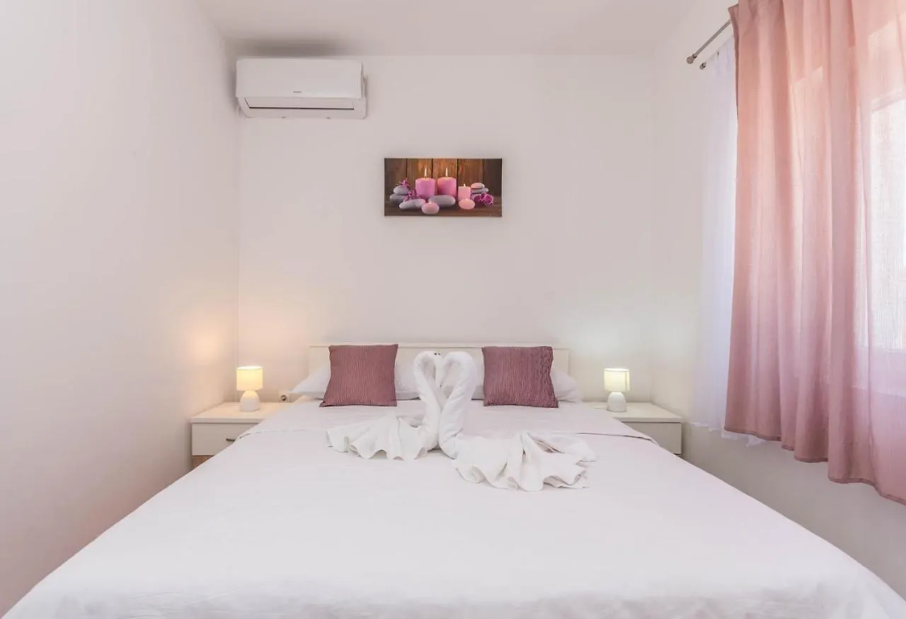 Villa Branko Polaca Croatia