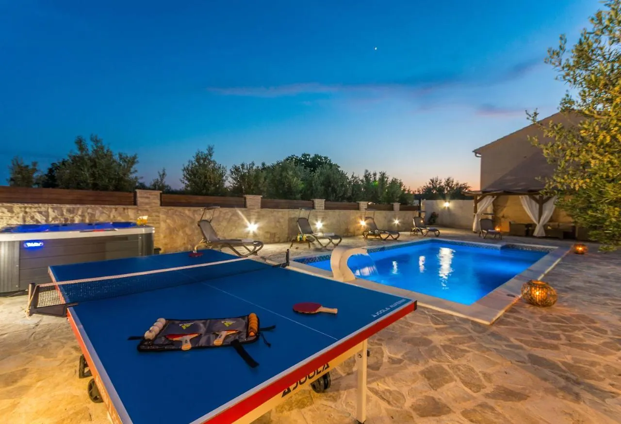 Villa Branko Polaca 0*,  Croatia
